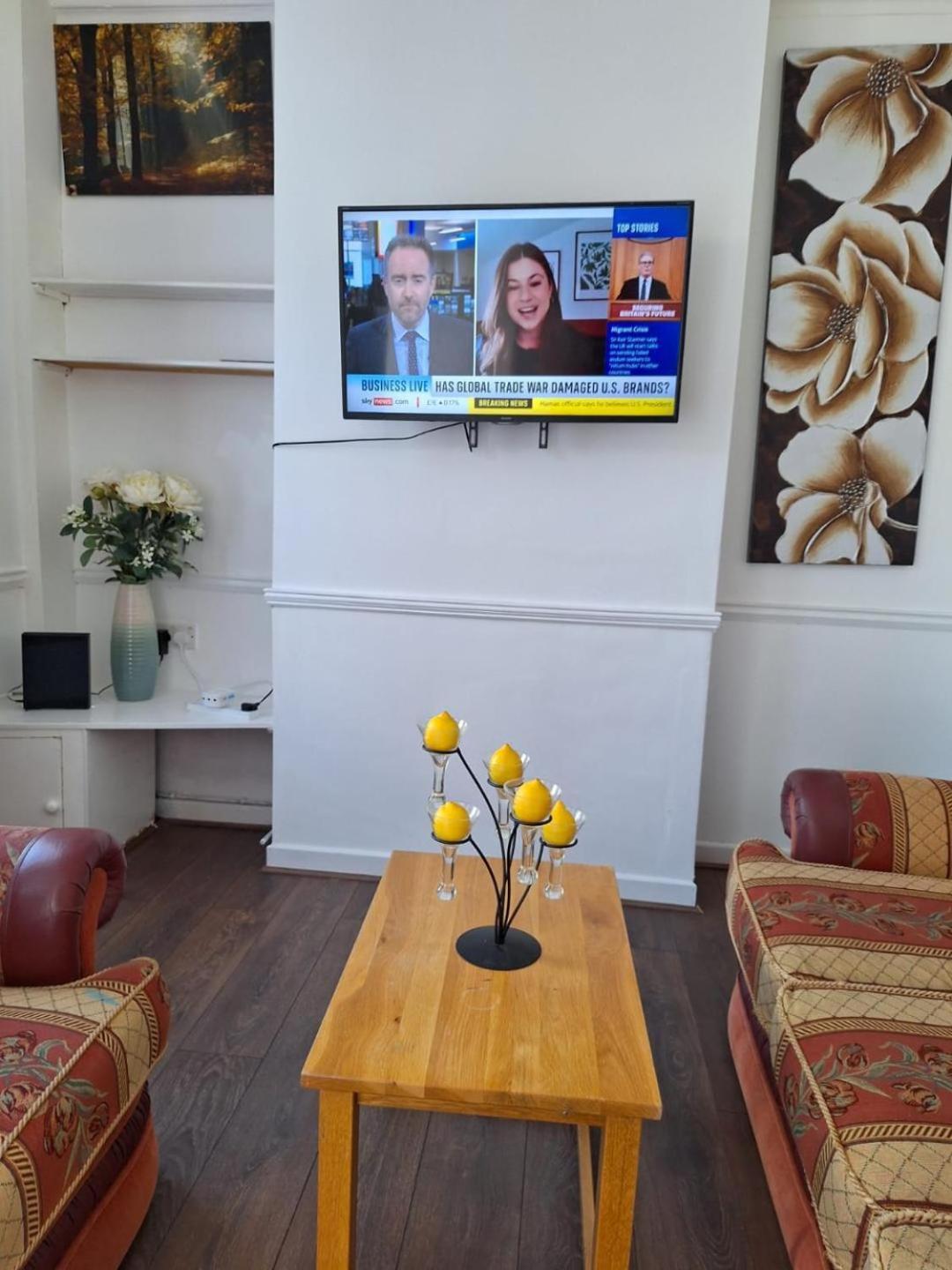 12 Cornwallis Lodge Family Room 1 Stoke-on-Trent ภายนอก รูปภาพ